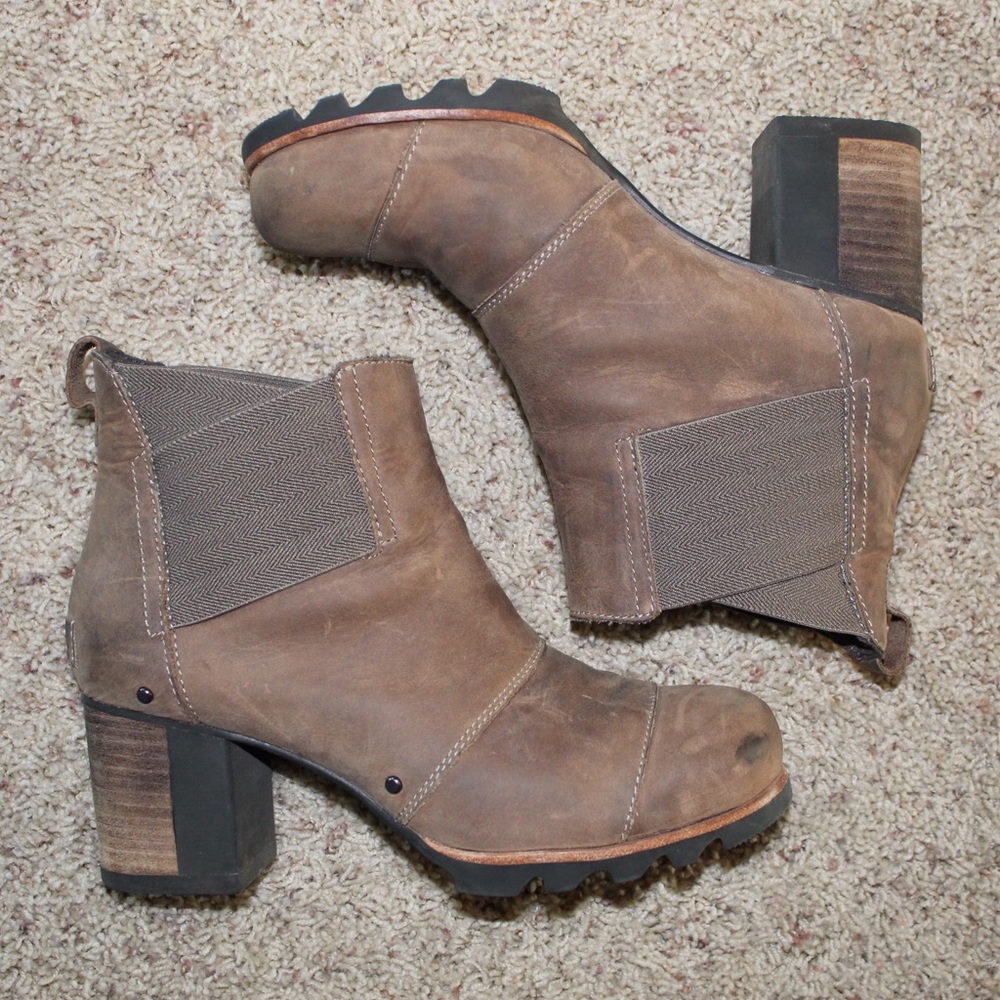 Sorel Women’s Addington Chelsea Boots